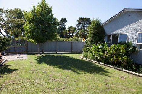 Photo of property in 64 Waimea West Road, Brightwater, 7022