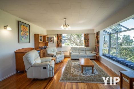 Photo of property in 68 Baylands Drive, Newlands, Wellington, 6037