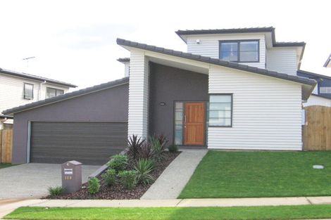 Photo of property in 129 Cyril French Drive, Flat Bush, Auckland, 2016