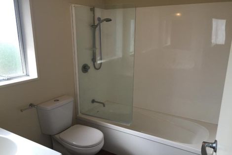 Photo of property in 672b Ferry Road, Woolston, Christchurch, 8023