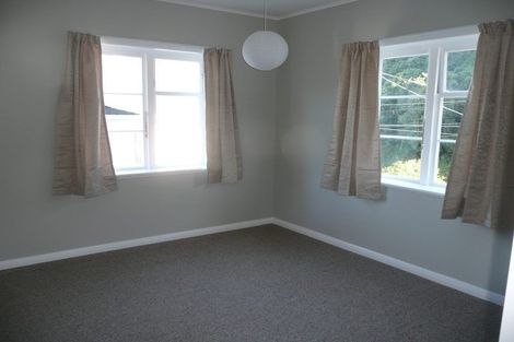 Photo of property in 40 Sunshine Avenue, Karori, Wellington, 6012