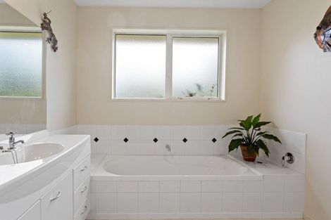 Photo of property in 53 Roscrea Place, Swannanoa, Kaiapoi, 7692