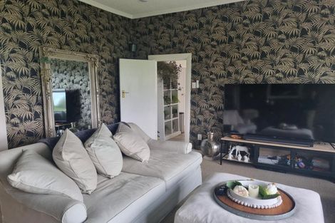 Photo of property in 2491 State Highway 2, Ahikouka, Greytown, 5794