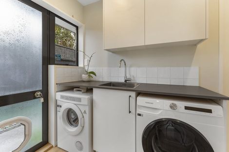 Photo of property in 28b Hamilton Avenue, Ilam, Christchurch, 8041