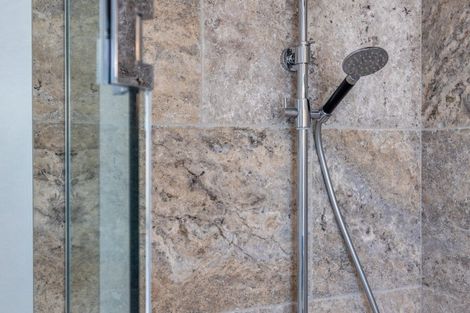 Photo of property in 31 Miro Road, Palm Beach, Waiheke Island, 1081