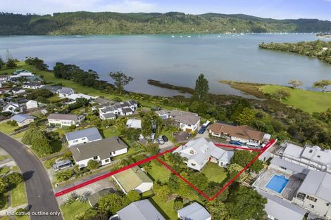 Photo of property in 131 Durrant Drive, Whangamata, 3620
