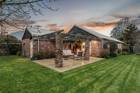 Photo of property in 4 Rubens Place, Burnside, Christchurch, 8053