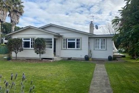 Photo of property in 10 Queens Road, Glen Avon, New Plymouth, 4312