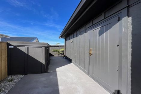 Photo of property in 11 Colpoma Close, Papamoa Beach, Papamoa, 3118