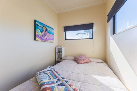 Photo of property in 3 Shearwater Rise, Paraparaumu Beach, Paraparaumu, 5032