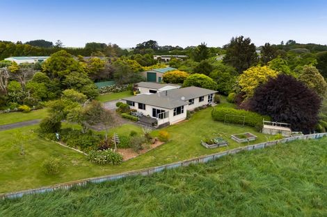 Photo of property in 218 Henwood Road, Paraite, New Plymouth, 4372