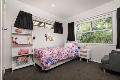 Photo of property in 1 Luanda Drive, Ranui, Auckland, 0612