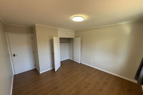 Photo of property in 16 Newham Place, Henderson, Auckland, 0612