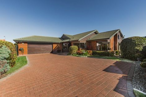 Photo of property in 11 Belgrave Place, Taradale, Napier, 4112