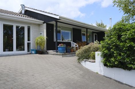 Photo of property in 10 Kew Place, Richmond Heights, Taupo, 3330