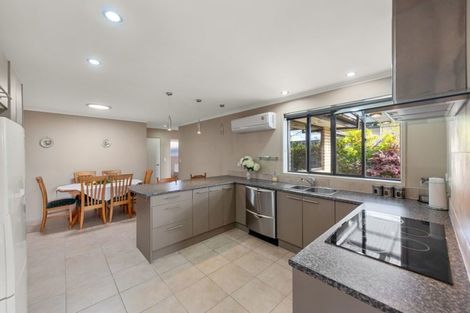 Photo of property in 171 Queen Street, Pukekohe, 2120