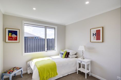 Photo of property in 96 Belgrove Drive, Waipukurau, 4200