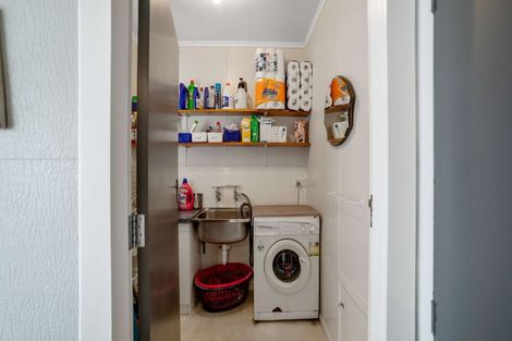 Photo of property in 10 Glasgow Crescent, Kaiti, Gisborne, 4010