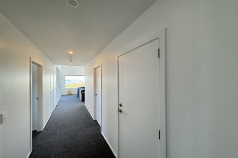 Photo of property in 16 Lemonwood Way, Woodridge, Wellington, 6037