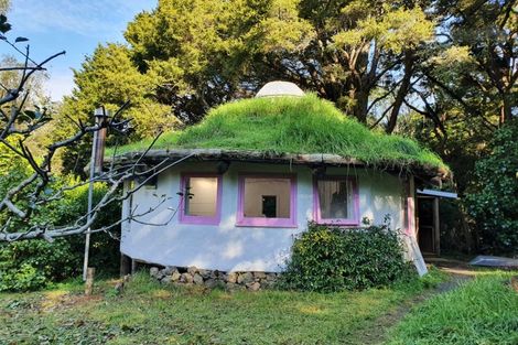 Photo of property in 4 Te Pahi River Drive, Paparoa, Maungaturoto, 0583