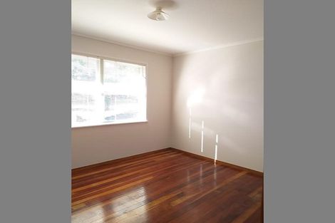Photo of property in 2/10 Shirley Road, Grey Lynn, Auckland, 1021