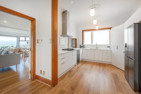 Photo of property in 33 Karepa Street, Brooklyn, Wellington, 6021