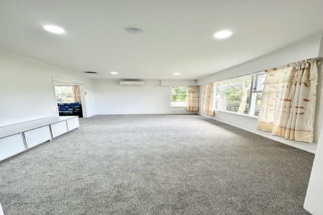 Photo of property in 86 Marlborough Avenue, Glenfield, Auckland, 0629