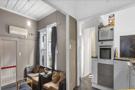 Photo of property in 132 Queen Street, North Dunedin, Dunedin, 9016