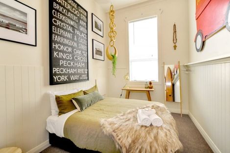 Photo of property in 92a Hargest Crescent, Saint Clair, Dunedin, 9012