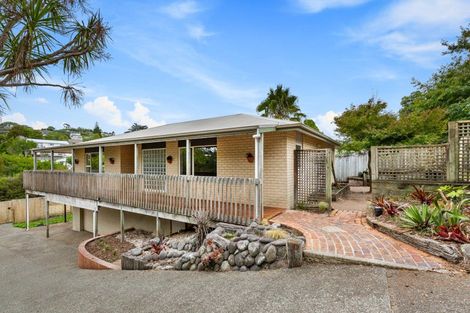 Photo of property in 6 Donald Street, Stanmore Bay, Whangaparaoa, 0932