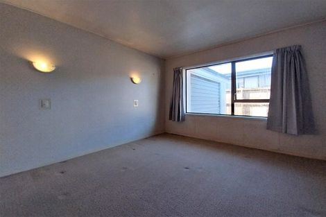 Photo of property in 83 Pakuranga Road, Pakuranga, Auckland, 2010