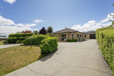 Photo of property in 32 Missy Crescent, Mount Pisa, Cromwell, 9383