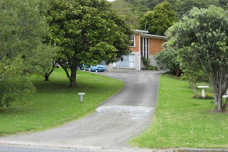 Photo of property in 22 Weranui Road, Waiwera, Orewa, 0994