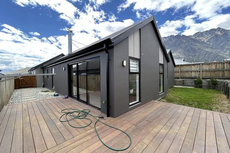 Photo of property in 103 Jack Hanley Drive, Jacks Point, Queenstown, 9371