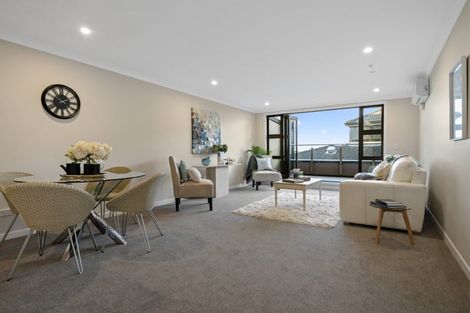 Photo of property in 1c/12 Selwyn Road, Cockle Bay, Auckland, 2014