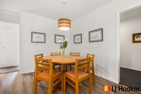 Photo of property in 21 St Annes Crescent, Wattle Downs, Auckland, 2103
