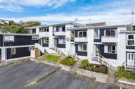 Photo of property in 5/12 Thornley Street, Titahi Bay, Porirua, 5022