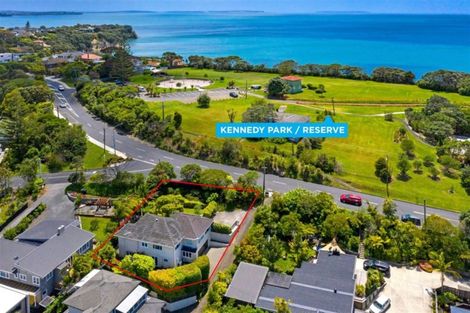Photo of property in 104 Beach Road, Castor Bay, Auckland, 0620