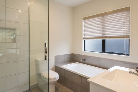 Photo of property in 25d Plynlimon Road, Fendalton, Christchurch, 8052