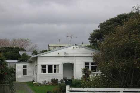 Photo of property in 63 Seaview Road, Paraparaumu Beach, Paraparaumu, 5032
