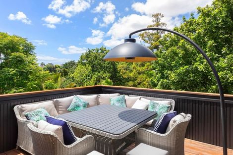 Photo of property in 35 Portland Road, Remuera, Auckland, 1050