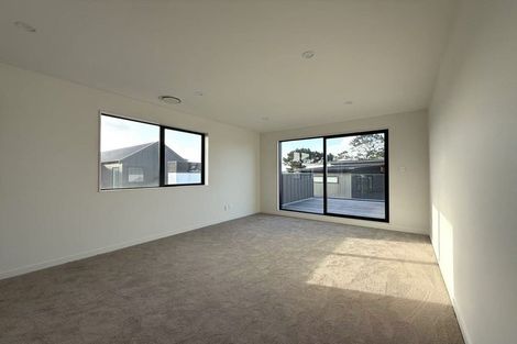 Photo of property in 43 Evergreen Parade, Rosehill, Papakura, 2113