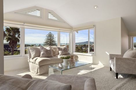 Photo of property in 24 Palmer Crescent, Mission Bay, Auckland, 1071