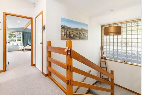 Photo of property in 63 Cannon Hill Crescent, Mount Pleasant, Christchurch, 8081