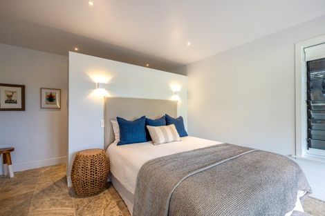 Photo of property in 31 Miro Road, Palm Beach, Waiheke Island, 1081