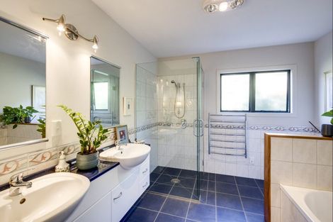 Photo of property in 36 Selwyn Road, Havelock North, 4130