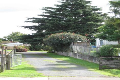 Photo of property in 12 Station Street, Tirau, 3410