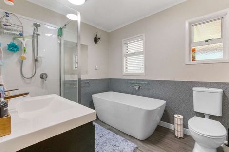 Photo of property in 34 Bell Road, Western Heights, Rotorua, 3015