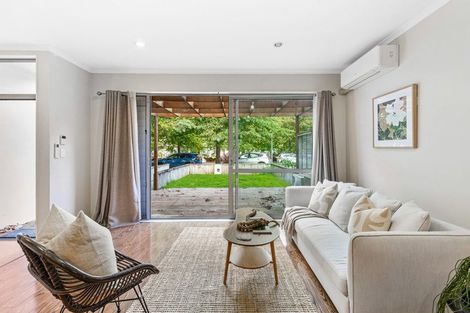 Photo of property in 11 Kauri Drive, Takanini, 2112