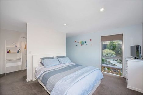 Photo of property in 4a Astrolabe Place, Gulf Harbour, Whangaparaoa, 0930